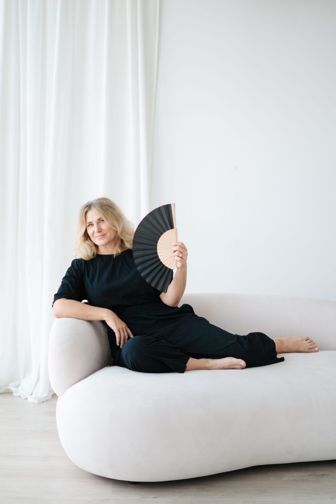 Kobido facial massage for natural lifting and deep relaxation in Barcelona